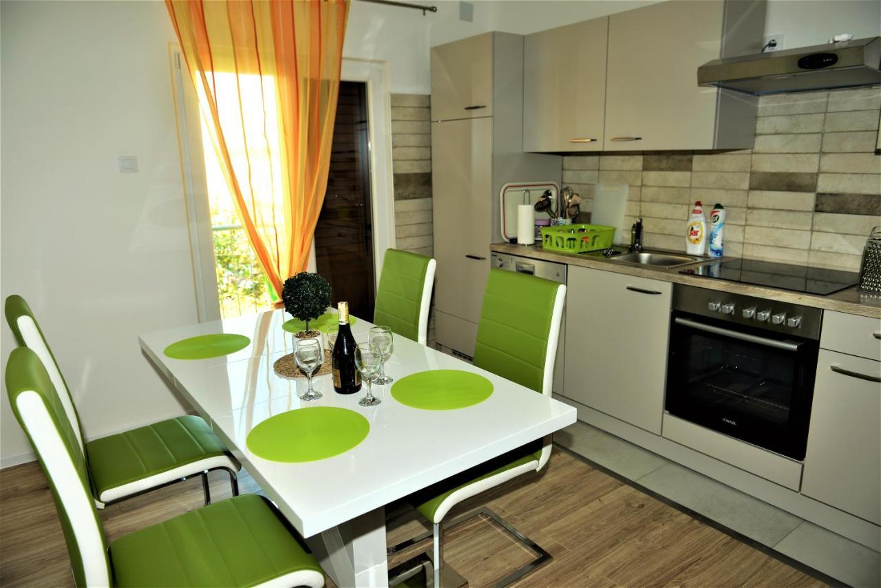 Apartmani Katarina Barbat na Rabu Экстерьер фото